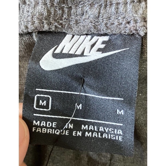 NWT Nike Jogger Sweatpants Size Medium Men’s Grey - Picture 5 of 10